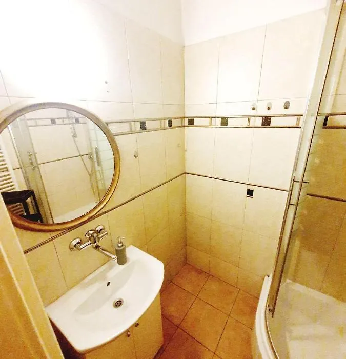 Main Square Rooms-1