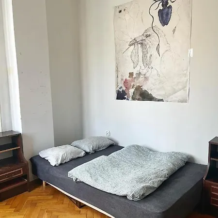 Main Square Rooms-2