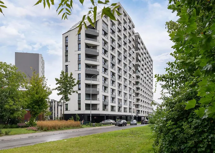 Przestronny Z Balkonem By Noclegi Renters